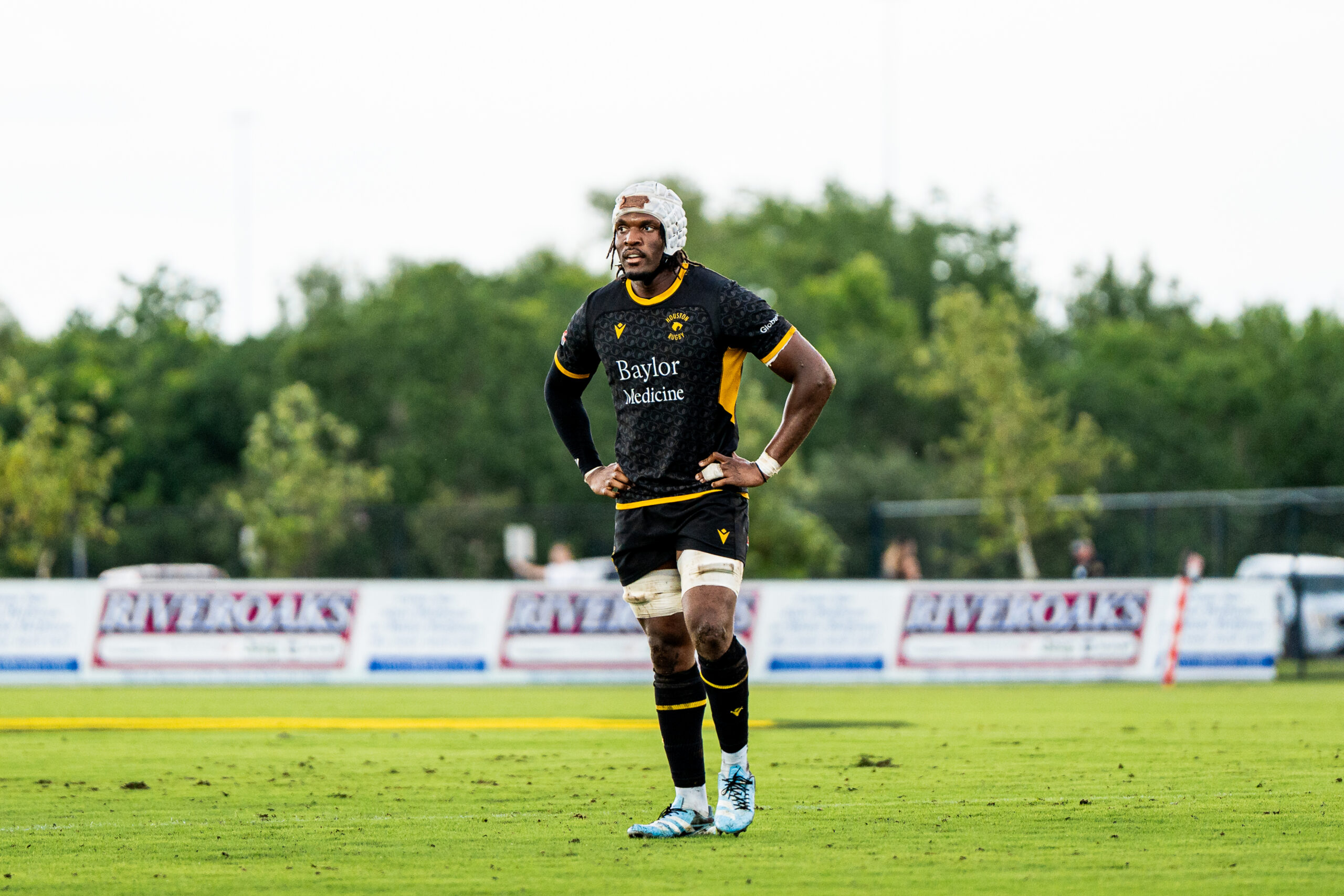 Hounds Sign 2021 First-Round Draft Pick